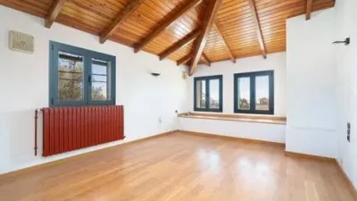 Chalet on Carrer del Rector Vives photo 19