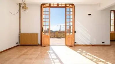 Chalet on Carrer del Rector Vives photo 16