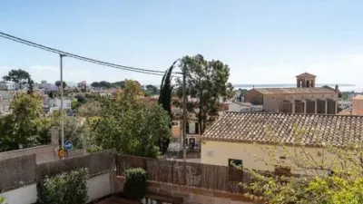 Chalet on Carrer del Rector Vives photo 24