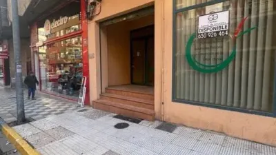 Local comercial en alquiler en Calle de la Batalla del Salado - Més
