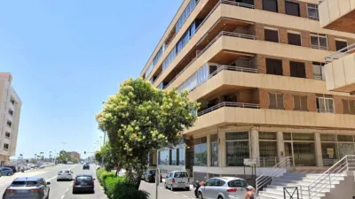 Apartment on Av. Doctor Gregorio Mananon 70 photo 29
