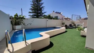 Chalet on Calle del Cañaveral photo 17