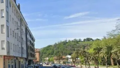 Apartment in La Felguera photo 2