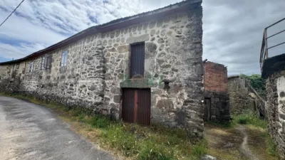 House in Couxil photo 2