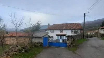 Rustic house on Calle Pb Olea, 36 photo 16