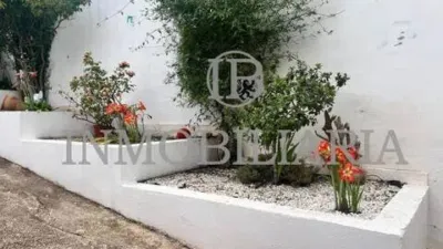 Terraced house on Calle Pedrises S-N photo 4