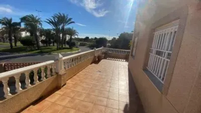 Apartment on Avinguda de Cervantes photo 11