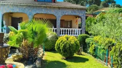 Chalet on Avinguda del Llac photo 4