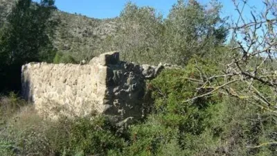 Terreno en venta en Xaló - Más