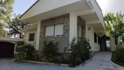Chalet in Urbanización Monte Cortos photo 4