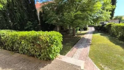 Chalet in Dueñas photo 12