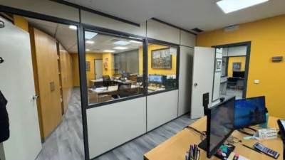 Oficina en venta en Ensanche - Més