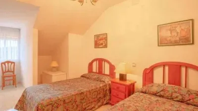 Terraced house on Calle de la Jara photo 19