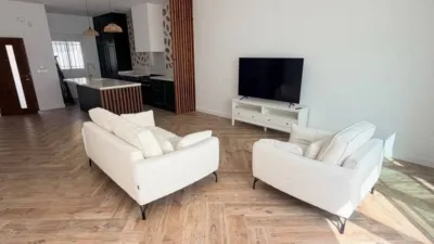 Casa – Catral - Més