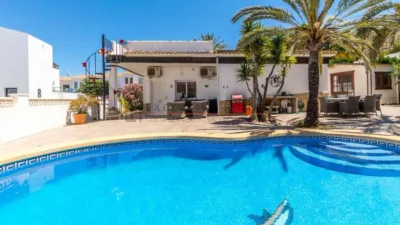 Villa in L'Albir photo 2
