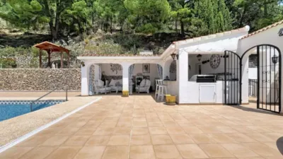 Chalet in Callosa d'en Sarrià photo 45