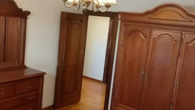 Piso en alquiler en Calle de Uría, cerca de Calle de González del Valle, Centro (Oviedo) de 1.100 €<span>/mes</span>