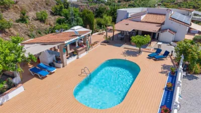 Chalet in Nerja photo 3