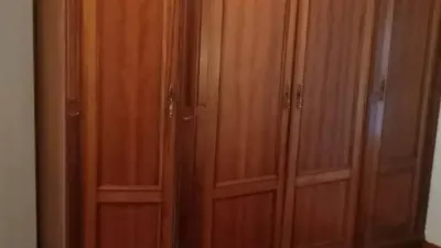 Piso en alquiler en Calle de Uría, cerca de Calle de González del Valle, Centro (Oviedo) de 1.100 €<span>/mes</span>