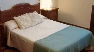 Piso en alquiler en Calle de Uría, cerca de Calle de González del Valle, Centro (Oviedo) de 1.100 €<span>/mes</span>