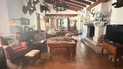 Chalet on Urbanizacion Pinares del Jucar Street, No Number photo 10