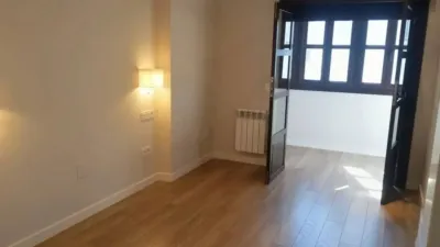 Piso en alquiler en Calle de Fray Ceferino, Centro (Oviedo) de 1.400 €<span>/mes</span>