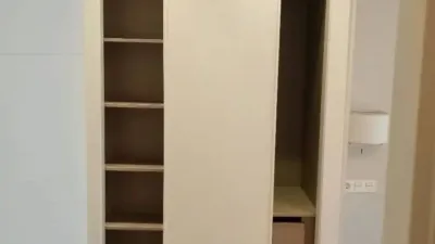 Piso en alquiler en Calle de Fray Ceferino, Centro (Oviedo) de 1.400 €<span>/mes</span>