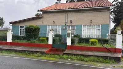 Chalet en El Feal-Xuvia photo 9