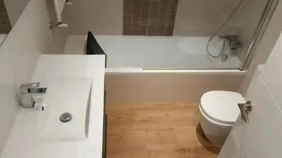 Piso en alquiler en Calle de Fray Ceferino, Centro (Oviedo) de 1.400 €<span>/mes</span>