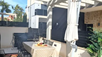 Casa – Orihuela, Urbanización Colinas de la Regia, Dehesa de Campoamor - Más