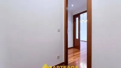 Flat in Grupo de Loitzaga photo 14