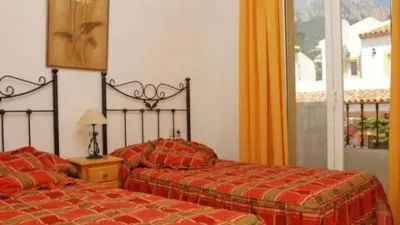 Townhouse on Avinguda de la Generalitat Valenciana photo 6