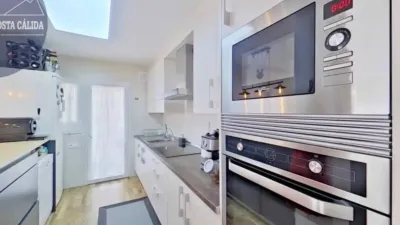 Apartment on Doctor Luis Prieto Street photo 8