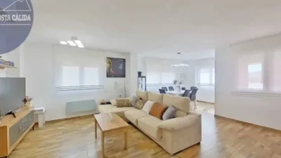Apartment on Doctor Luis Prieto Street photo 3