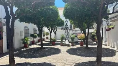 Townhouse in Estepona photo 5