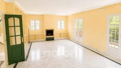 Chalet in Becerril de la Sierra photo 24