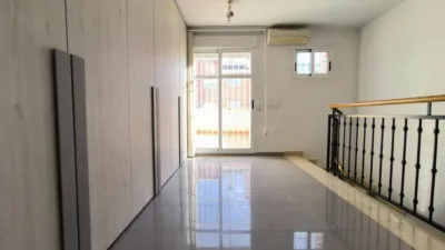Townhouse on Juan de Borbón photo 28