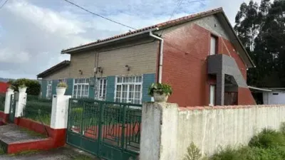 Chalet en El Feal-Xuvia photo 7
