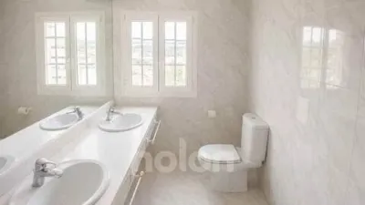 Chalet in Becerril de la Sierra photo 20