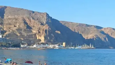 Piso en Aguadulce Sur photo 37