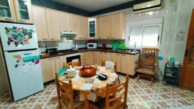 House in the University Area photo 8