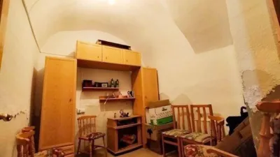 House in the University Area photo 22