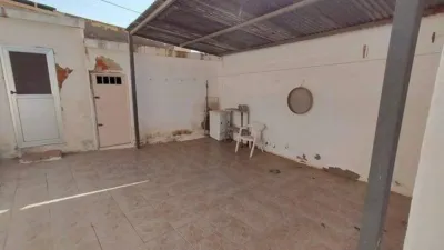 House in the University Area photo 12