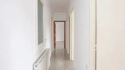 Apartment in Esplugues de Llobregat photo 32