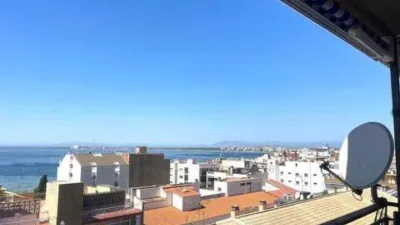 Apartment in Carrer del Puig Rom photo 2