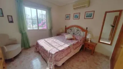 Casa – San Miguel de Salinas - Más