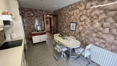Apartment in Elviña-Barrio Flores-Matogrande-Someso photo 10