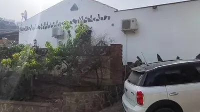 Chalet on Calle Villa Daniel, 1 photo 4