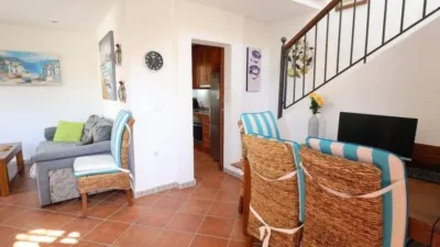 Casa – Orihuela, Urbanización Horizonte - Més