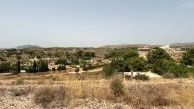 Terreno en venta en El Moralet - Más
